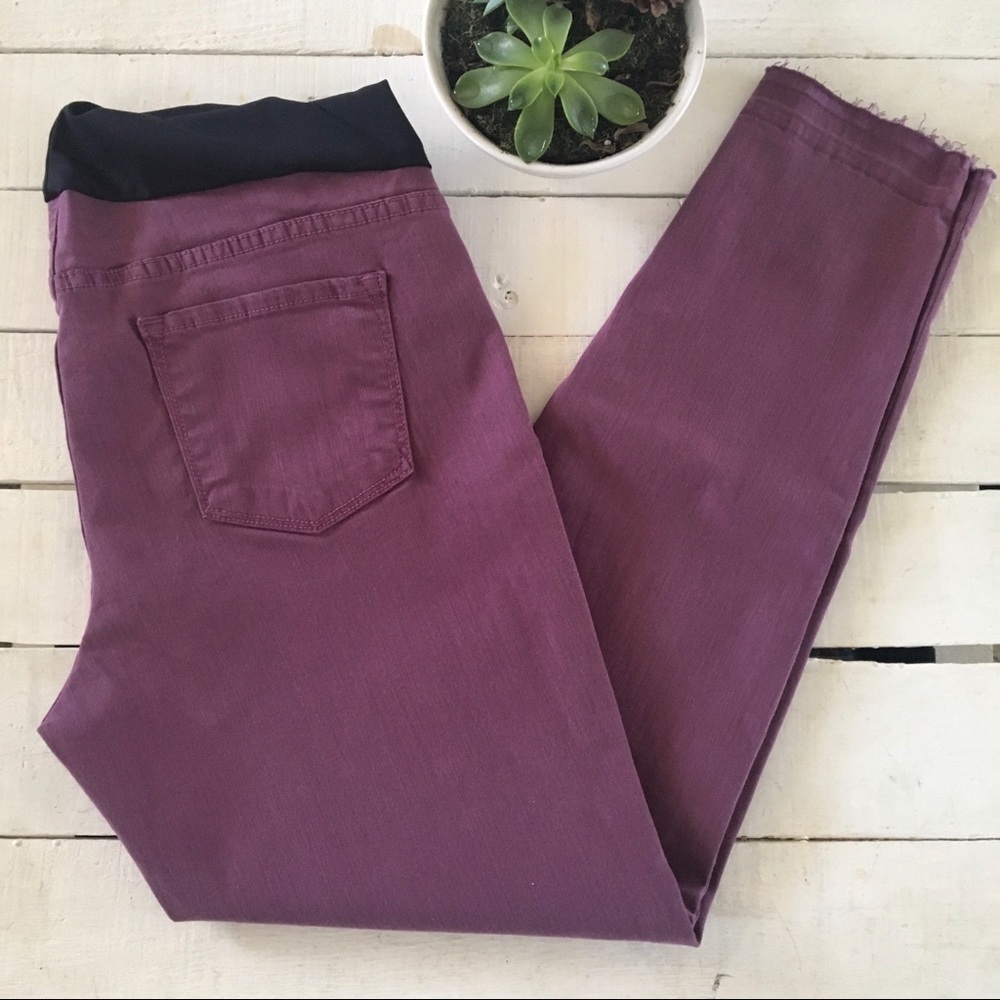 JustBlack StitchFix Plum Maternity Skinny Pants